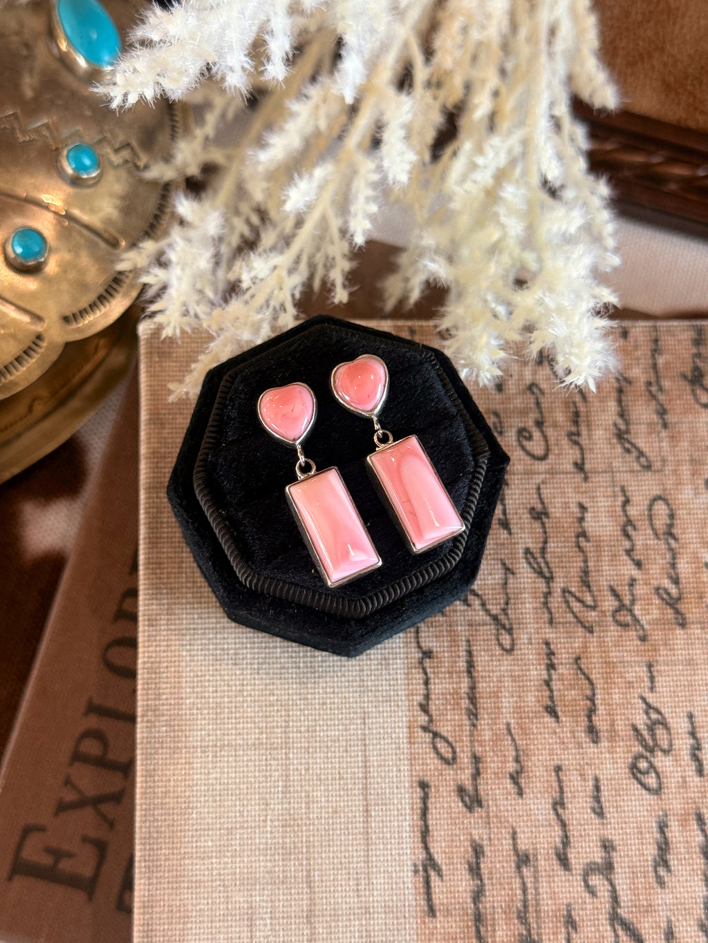 The Pink Conch Earrings