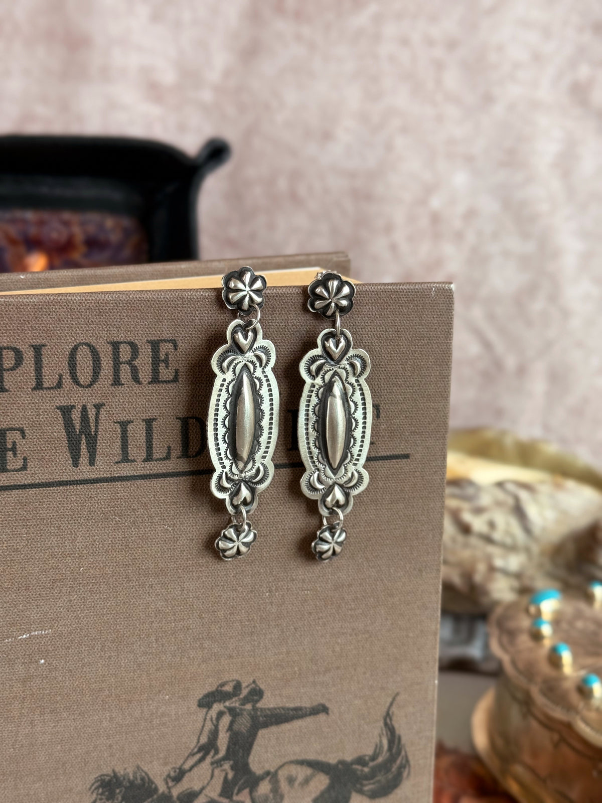 The Tahe Heart Earrings