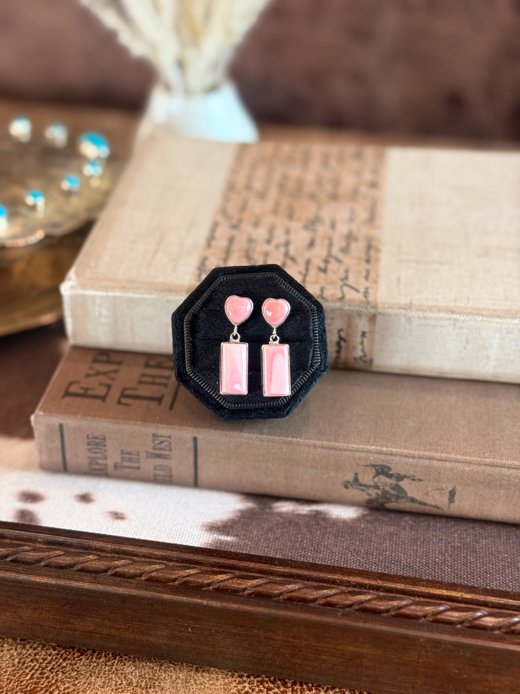 The Pink Conch Earrings