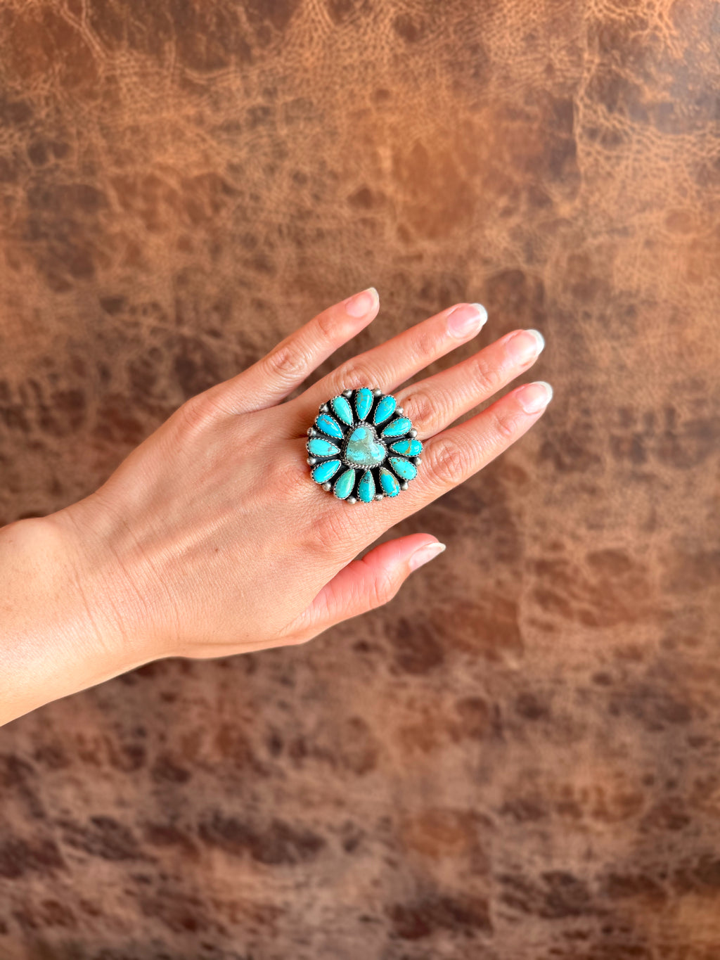 The Heart Cluster Ring