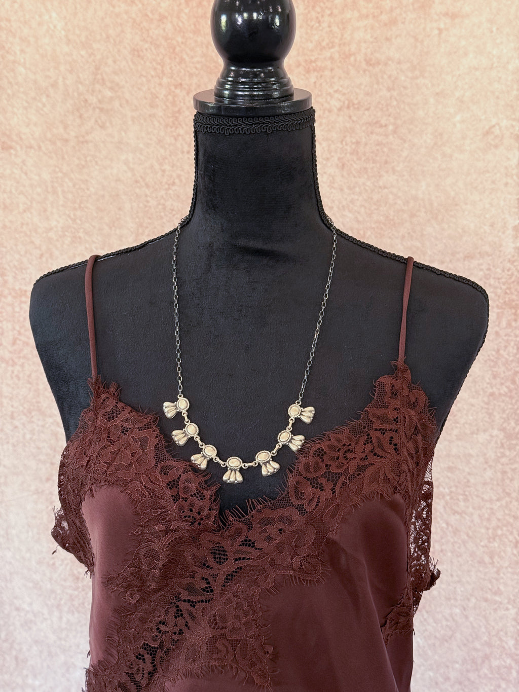 The HaDa Bloom Necklace