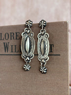 The Tahe Heart Earrings