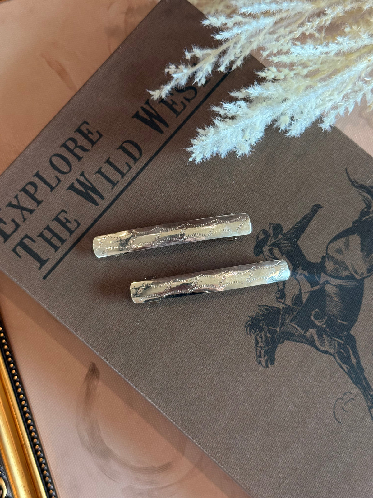 The Delphine Hair Clips