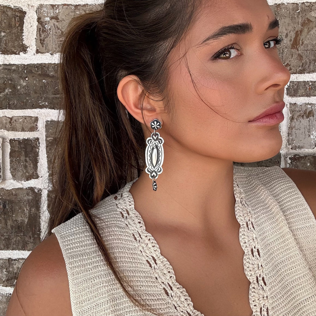 The Tahe Heart Earrings